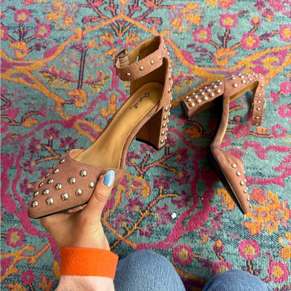 Shoes - Pink Studded Heels